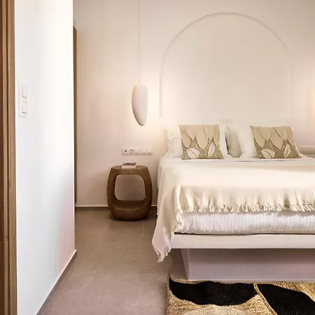 Dash Milos Holiday home *